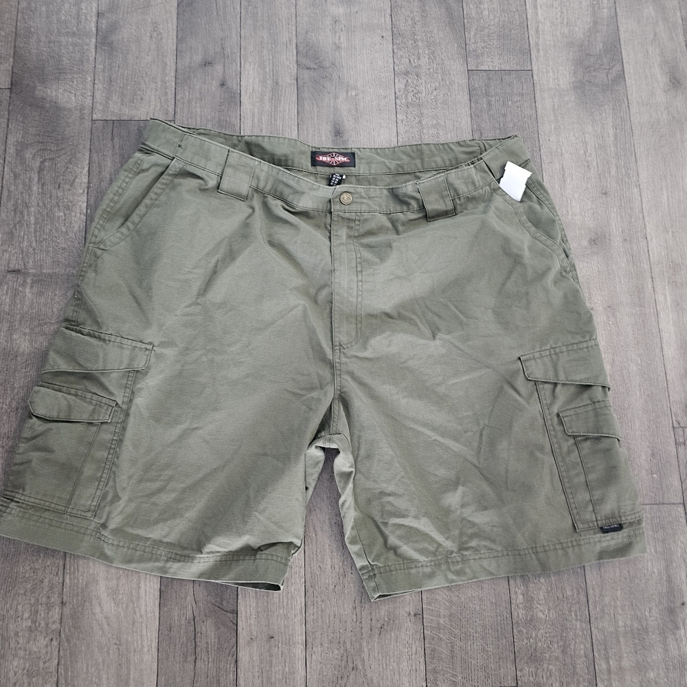 Tru Spec Men Olive Cargo Shorts Size 46/9